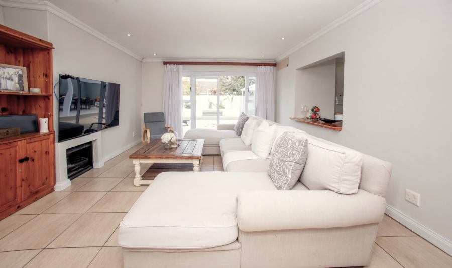 5 Bedroom Property for Sale in Nahoon Eastern Cape